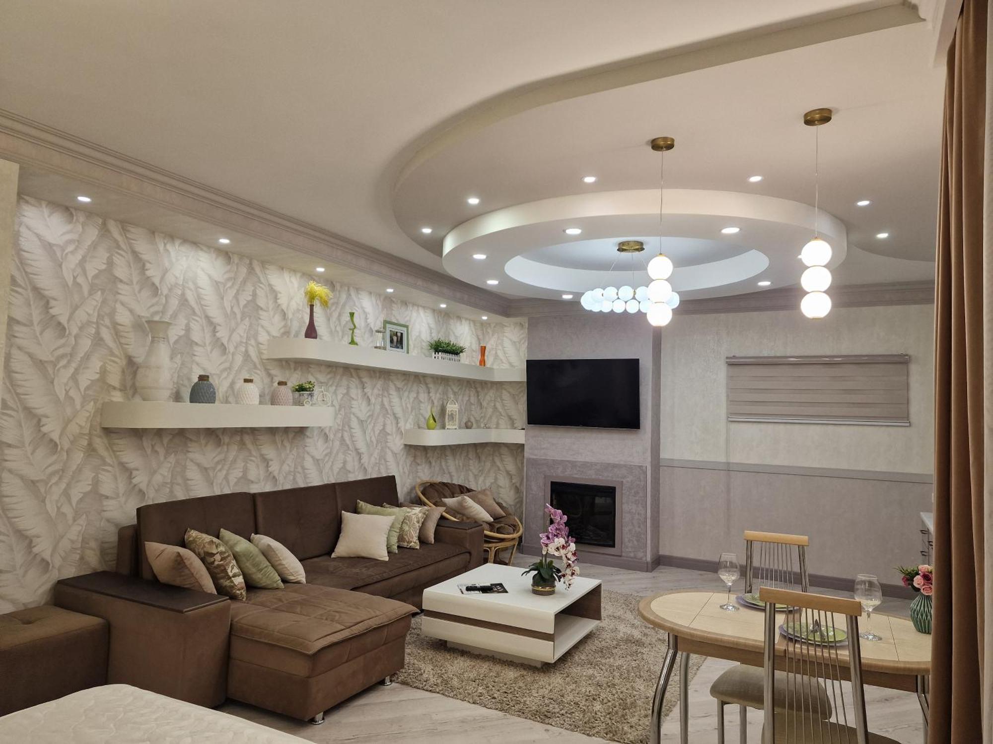 Апартаменты В Гостевом Домике Almaty Ngoại thất bức ảnh